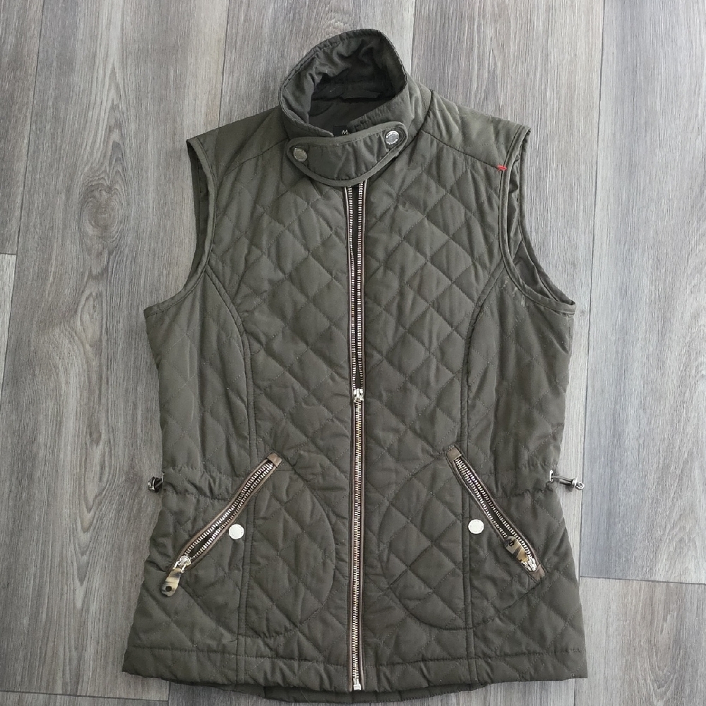 Massimo Dutti Quilted Olive Green Women's Vest with Stand Collar